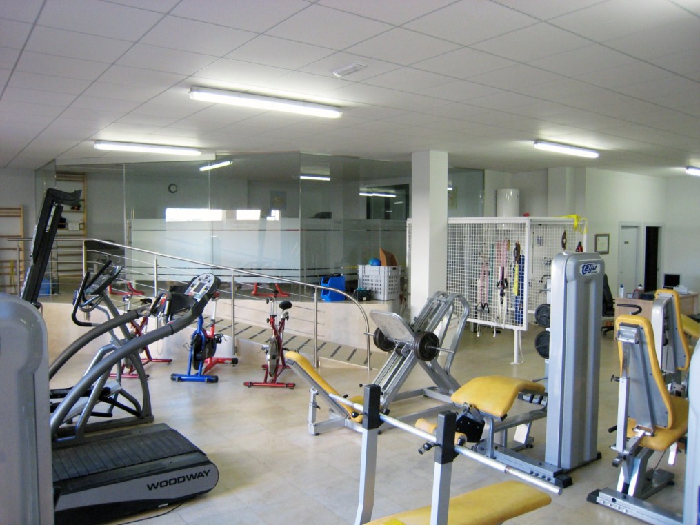 Máquinas de gimnasia en Clínica Clern
